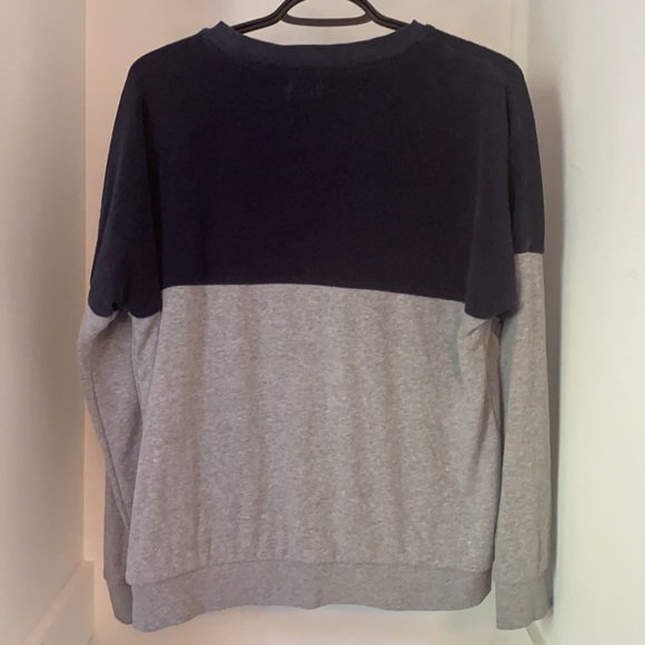 GUC Volcom sweatshirt navy blue and grey - Picture 3 of 4